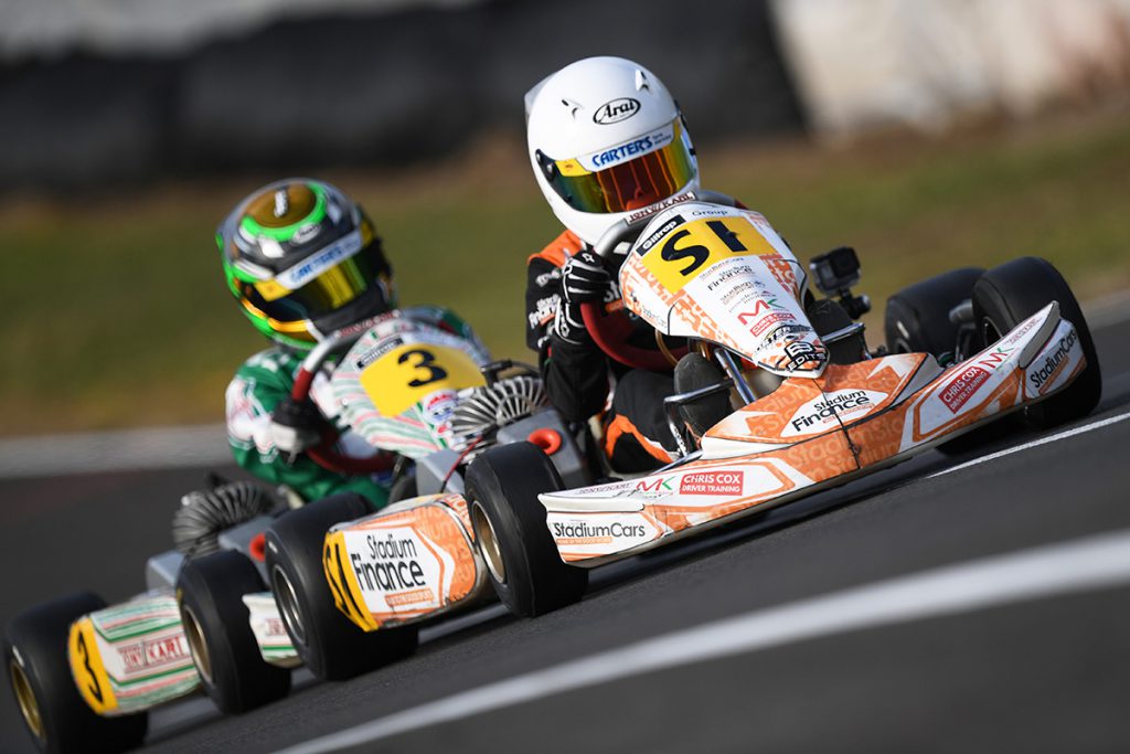 Louis Sharp (Vortex Mini ROK #SI) ahead of Tom Bewley