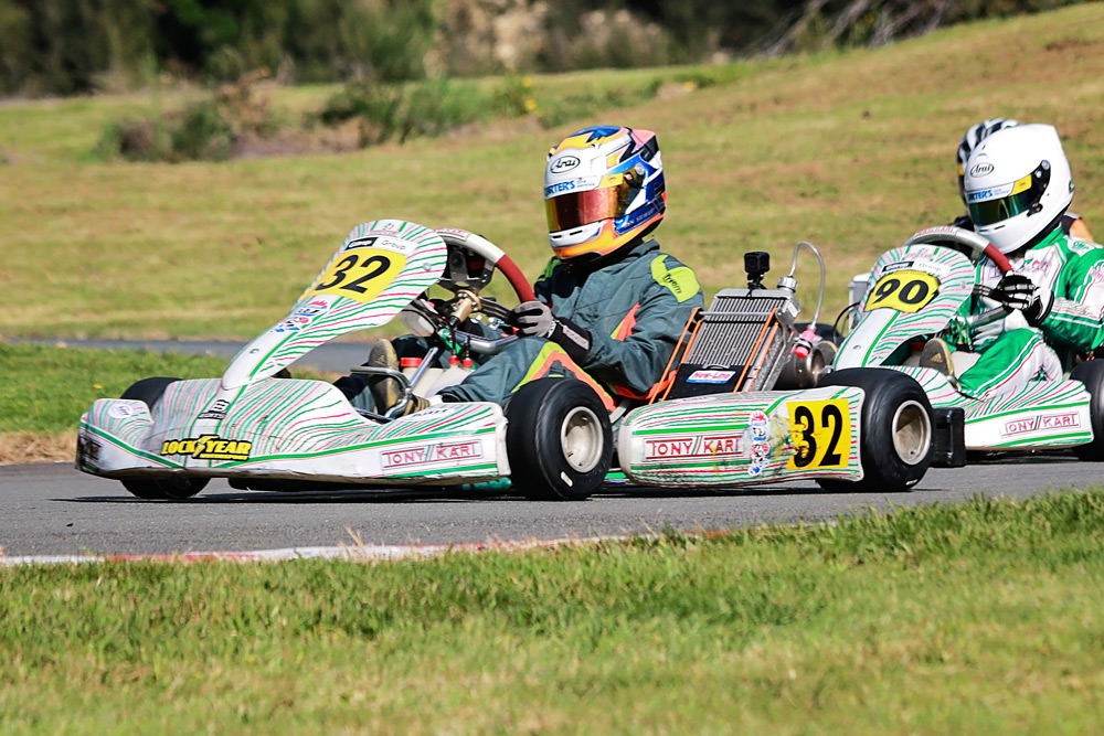  Ben Stewart (#32 Vortex ROK DVS Junior)