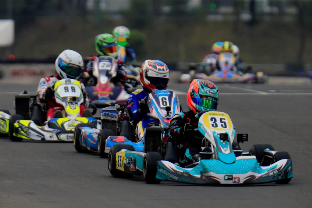 Bradley Hewson (#35 Junior Max) (1)