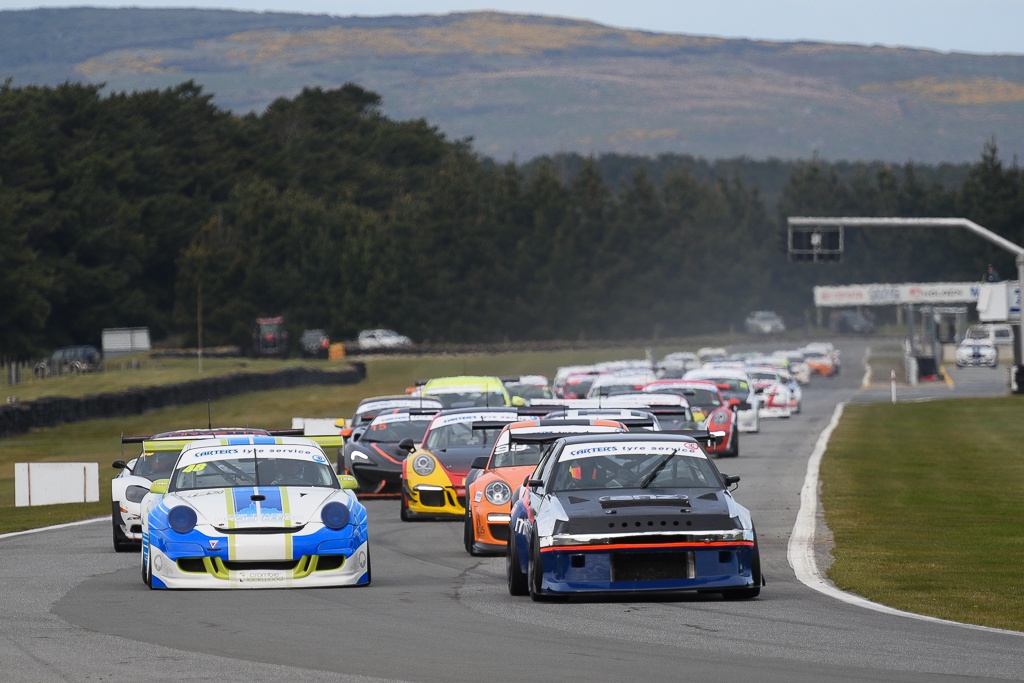 Terratonga Track Outstanding fields for endurance races at Teretonga Park on Saturday ...