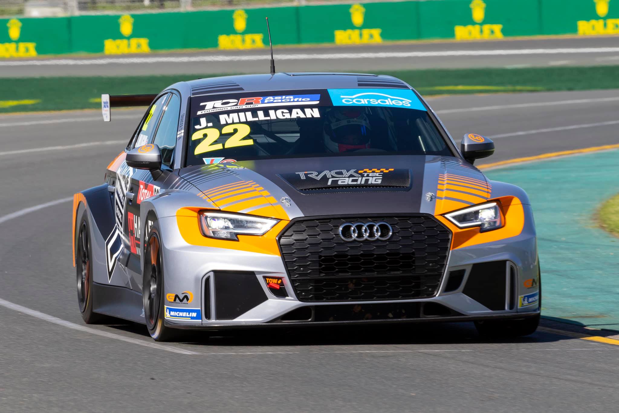 Milligan qualifies 20th as Tander claims pole position for TCR Asia