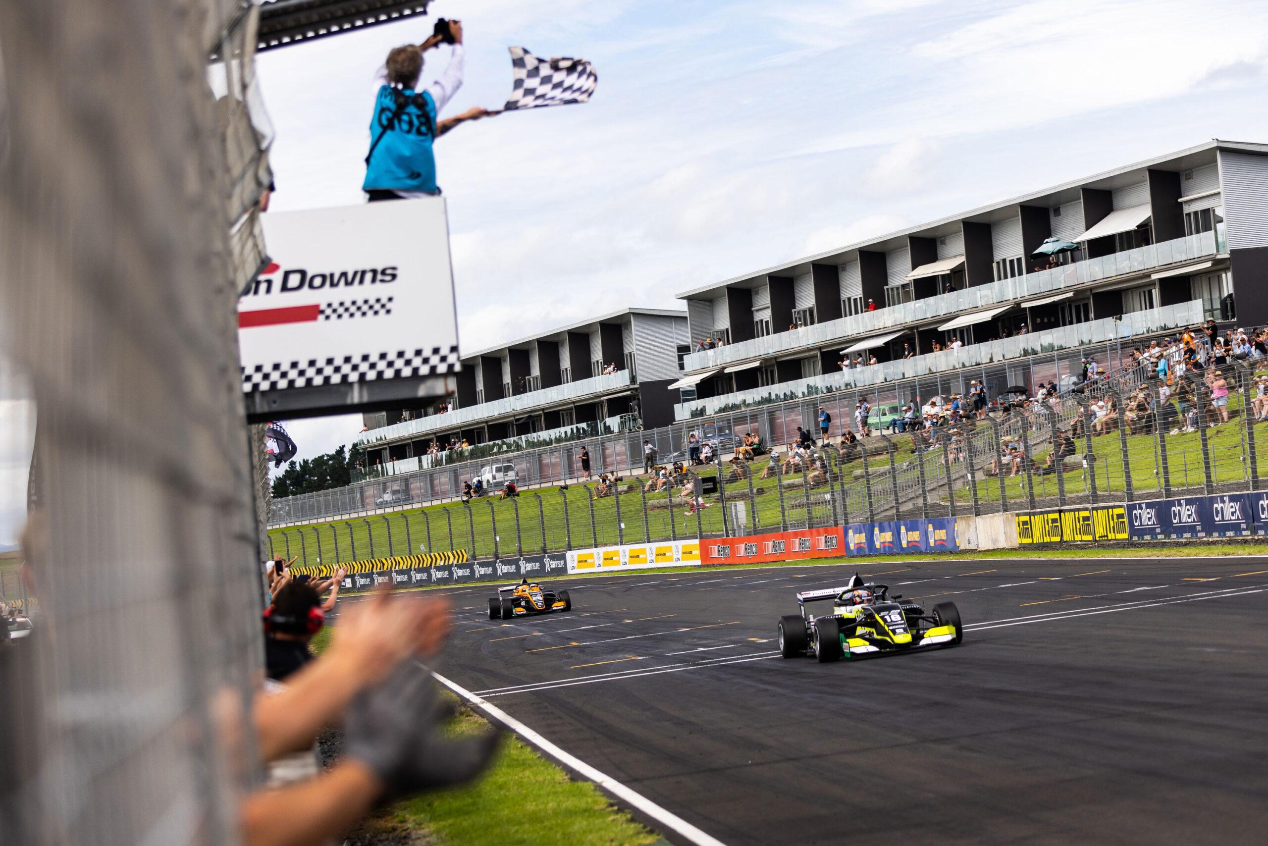 Laurens van Hoepen wins New Zealand Grand Prix | Talk Motorsport