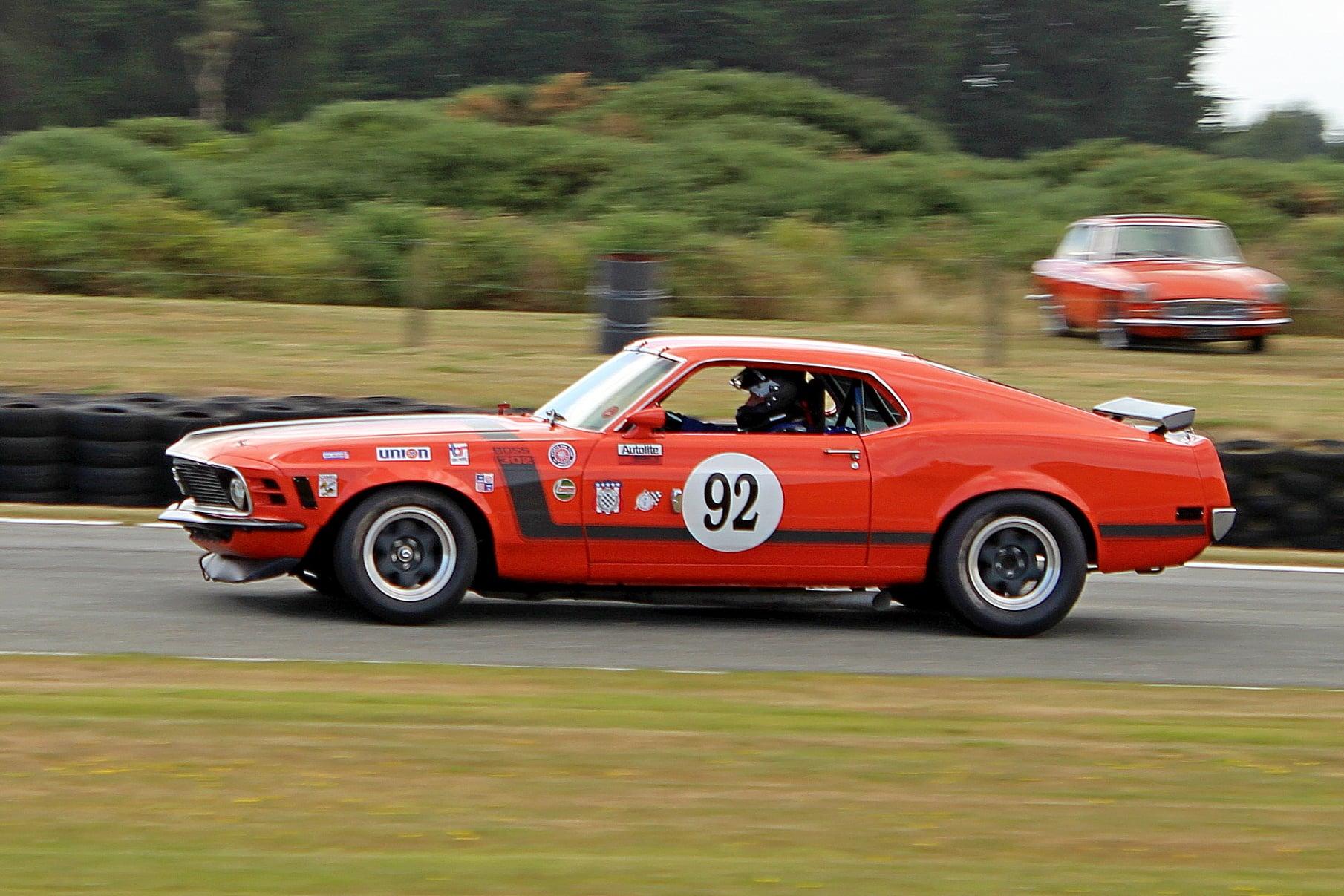 Terratonga Track Classic motor racing takes centre stage at Teretonga Park | Talk Motorsport