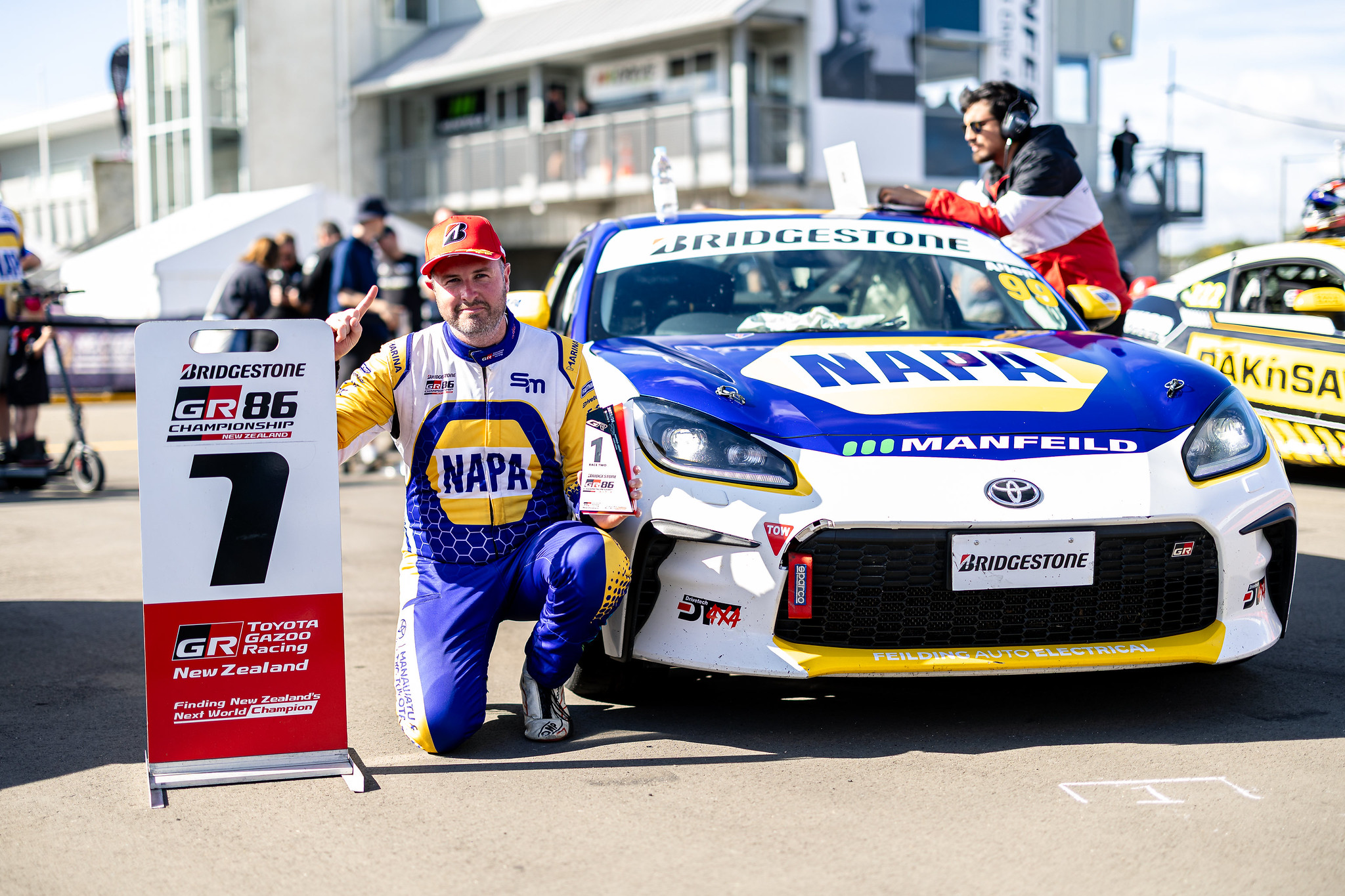 Allen Gordon Racing Allen storms to Race 2 win at Manfeild | Talk Motorsport