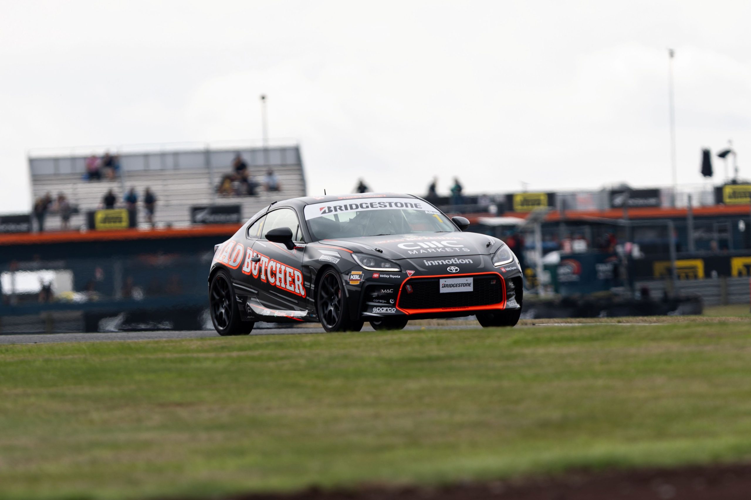 Allen Gordon Racing Allan aces qualifying for race one and feature race poles | Talk Motorsport
